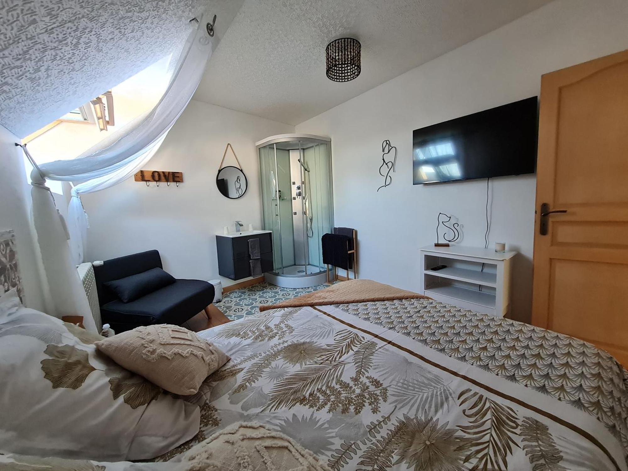 Chez Malia Bed & Breakfast Saint-Nicolas-des-Motets ภายนอก รูปภาพ