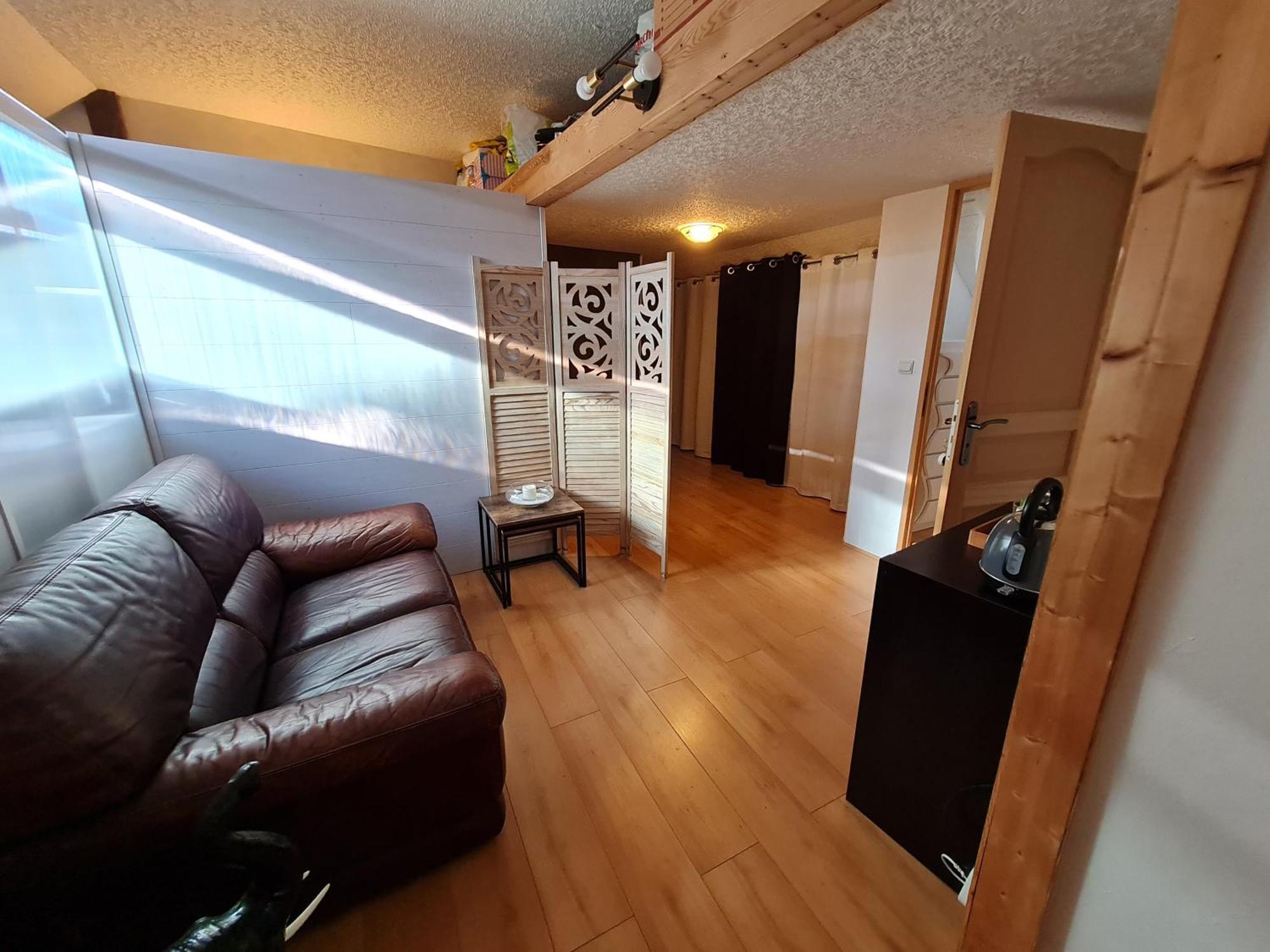 Chez Malia Bed & Breakfast Saint-Nicolas-des-Motets ภายนอก รูปภาพ