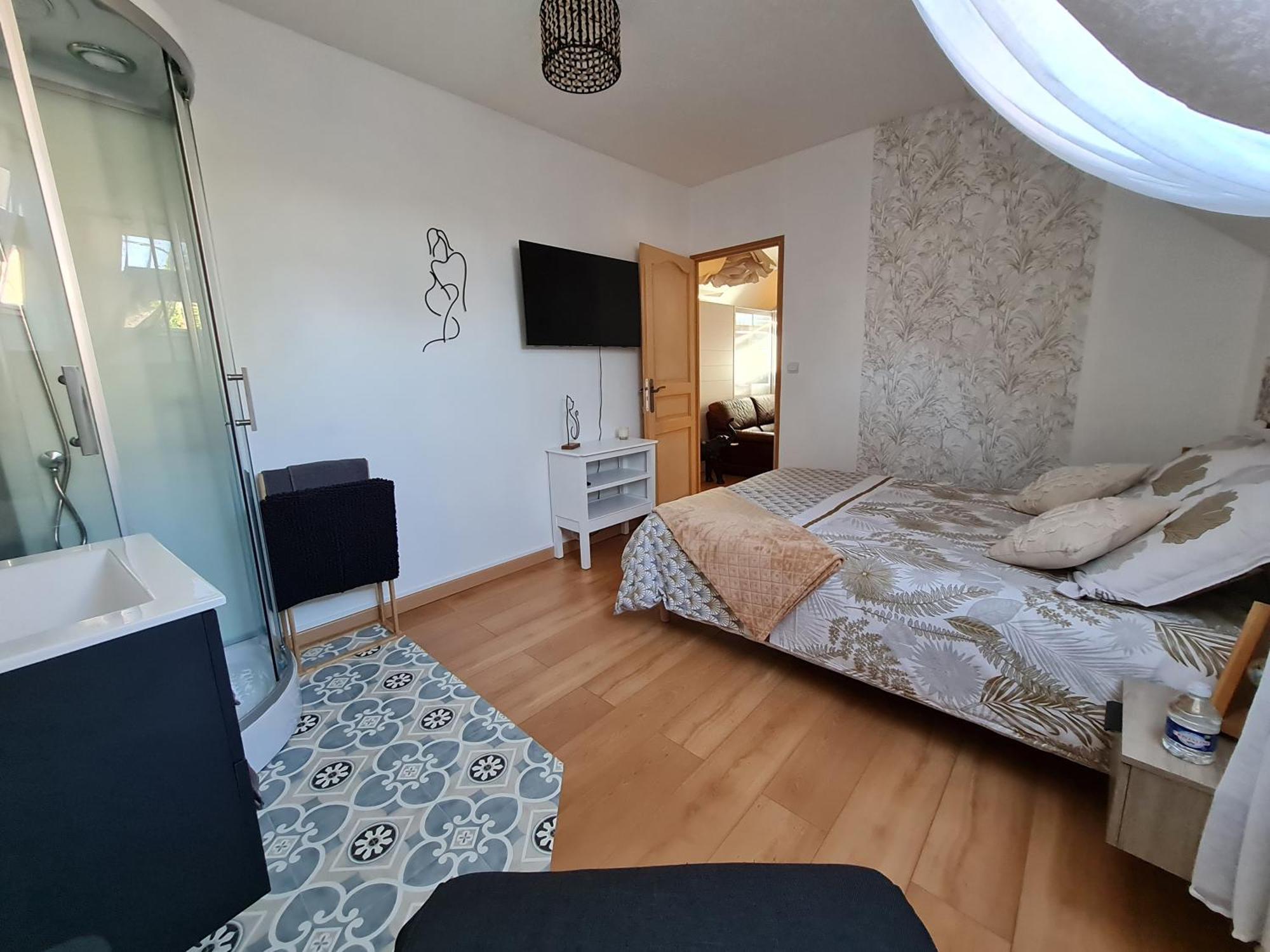 Chez Malia Bed & Breakfast Saint-Nicolas-des-Motets ภายนอก รูปภาพ